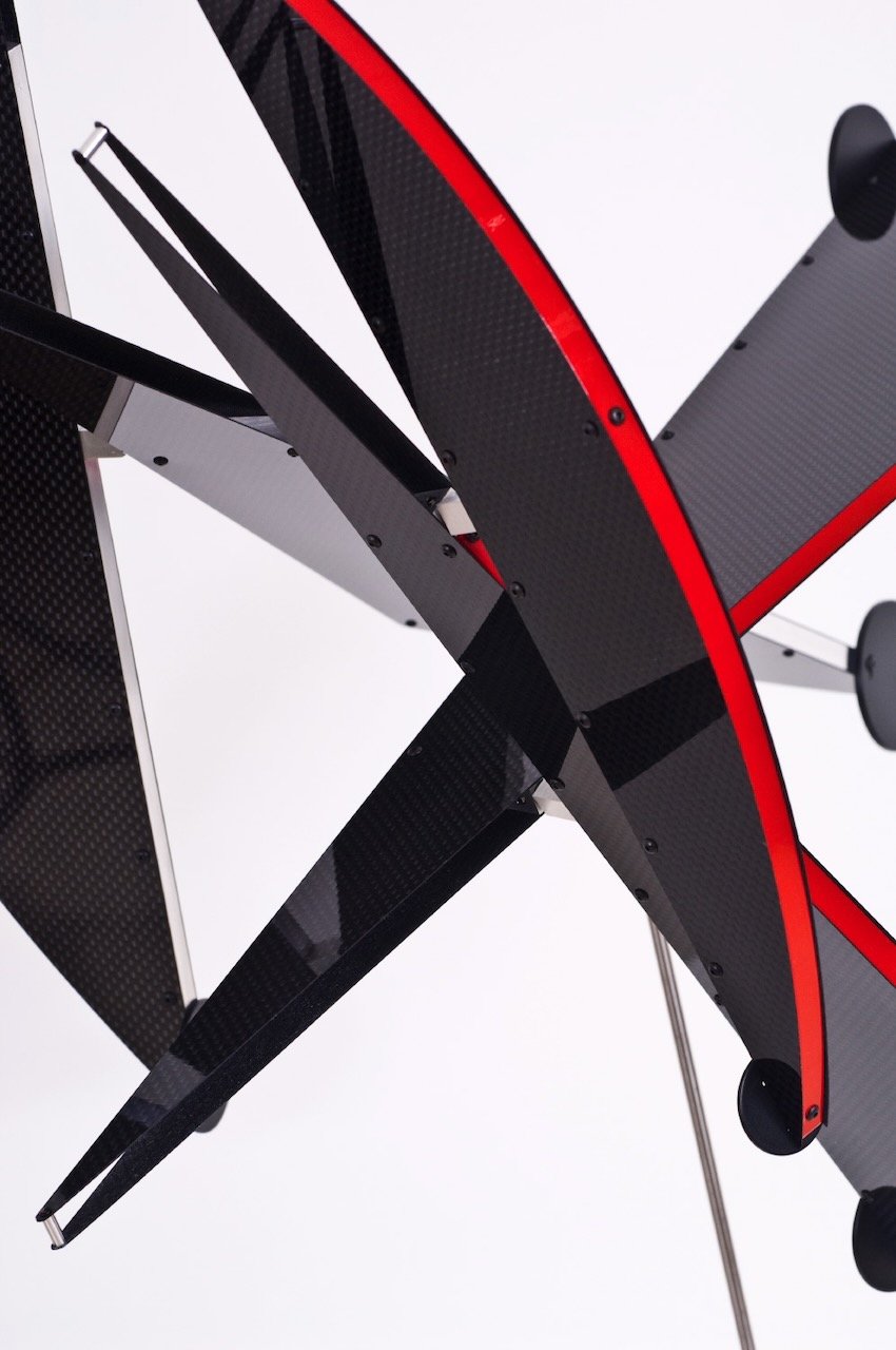 DOUBLE FOIL - detail in motion