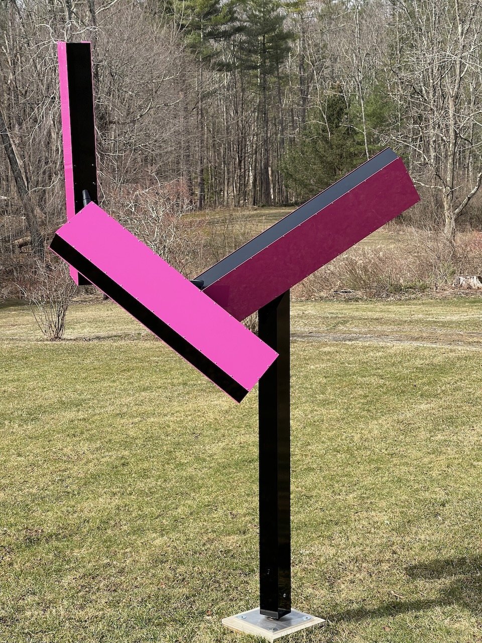 ZEPHYR - 2022
Painted aluminum, stainless steel, brass