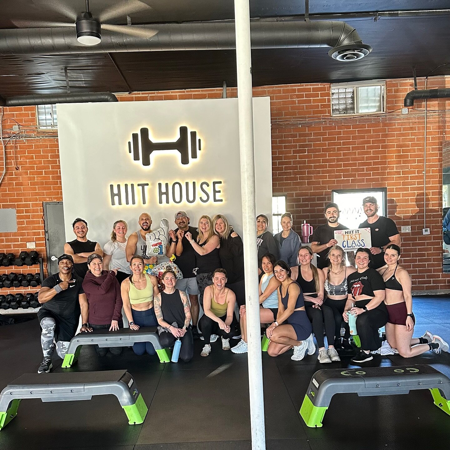 MAJOR CONGRATS to @israelorozcolugo for completing  1,000 CLASSES here at HIIT HOUSE!🥳👏🏻💪🏻 You absolutely crush it in every single class you take and we are so happy to be apart of your incredible fitness journey! TO 1,000 MORE CLASSES 💪🏻 !!!!