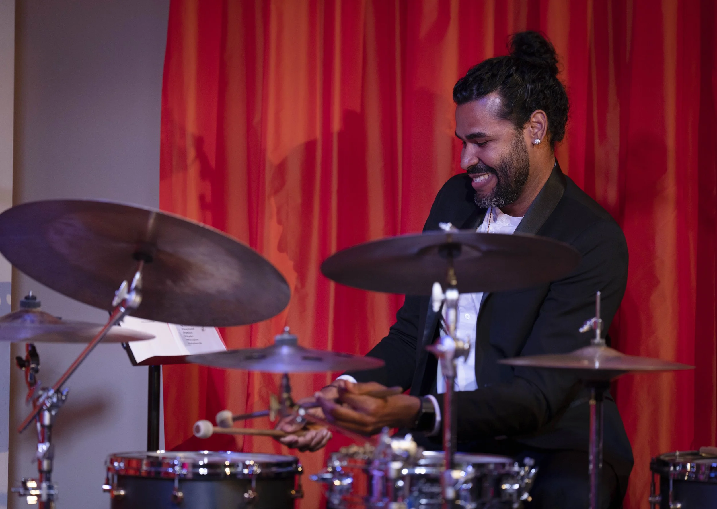 Caminos Live at Mount Lebanon Library