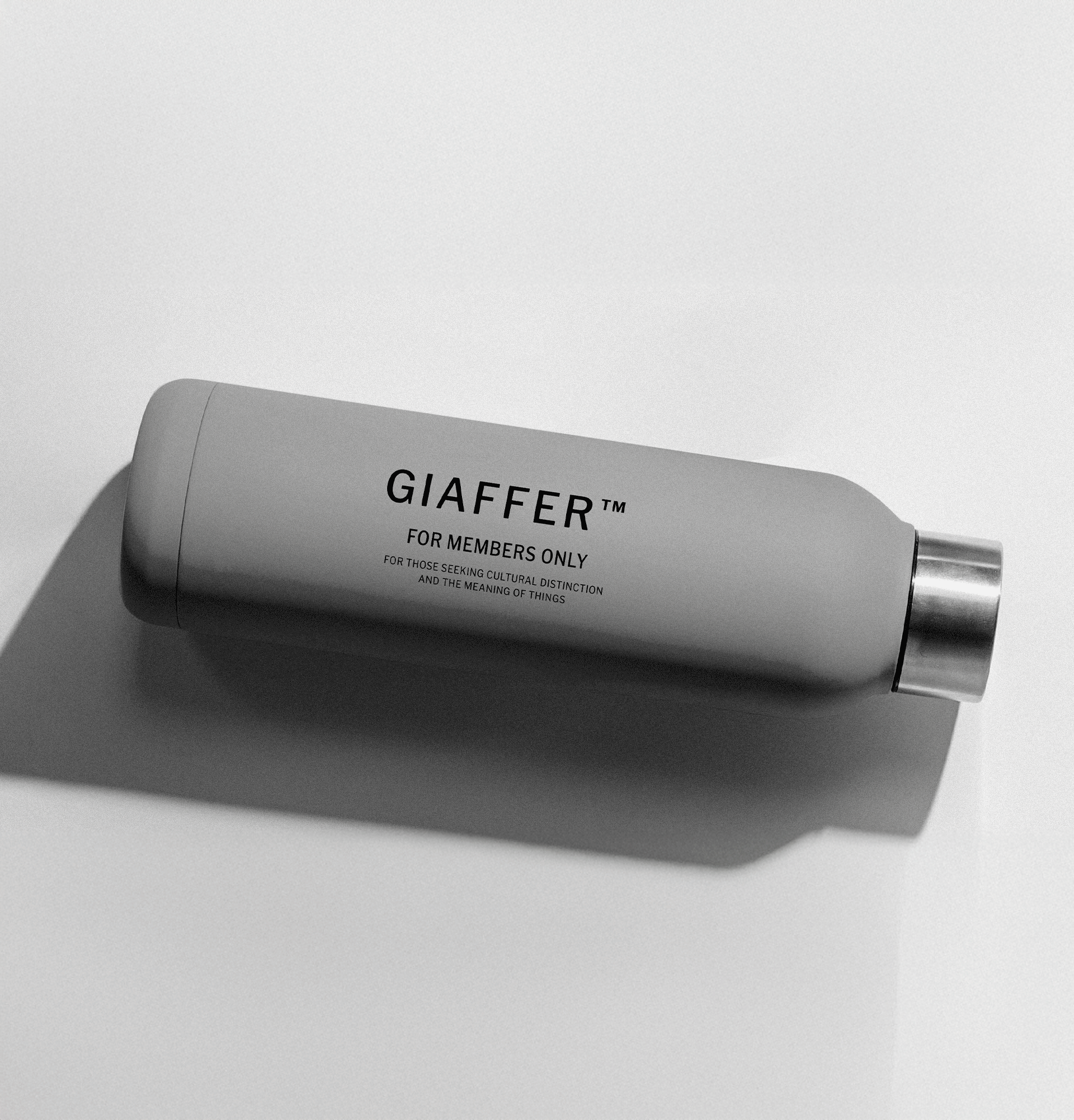 GREYStainless-Steel-Bottle-beige_GIAFFER.png