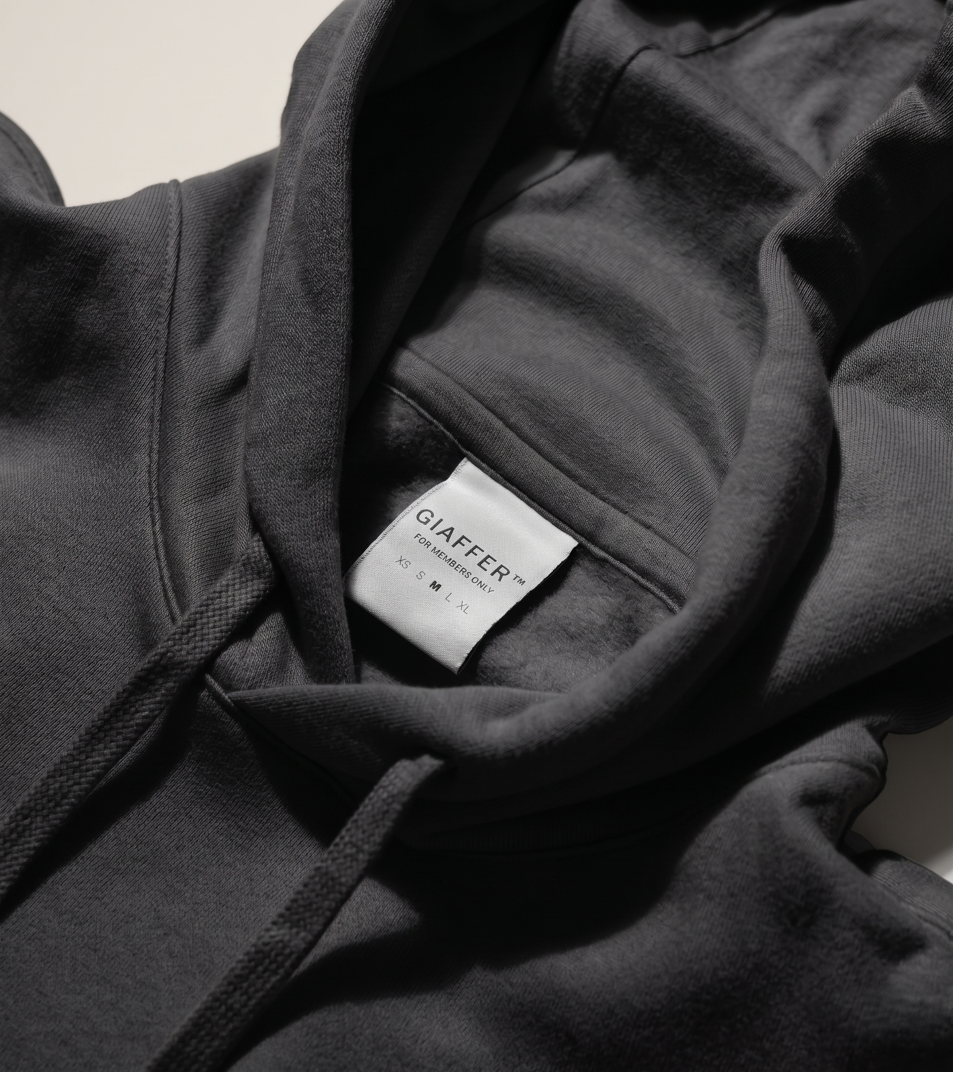 GIAFFER™ THE SEEKER’S HOODIE