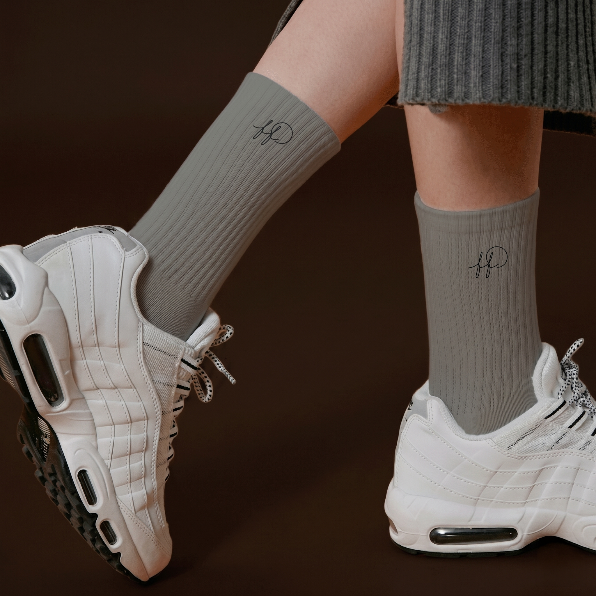 THE CURIOUS STEP SOCKS-1.png