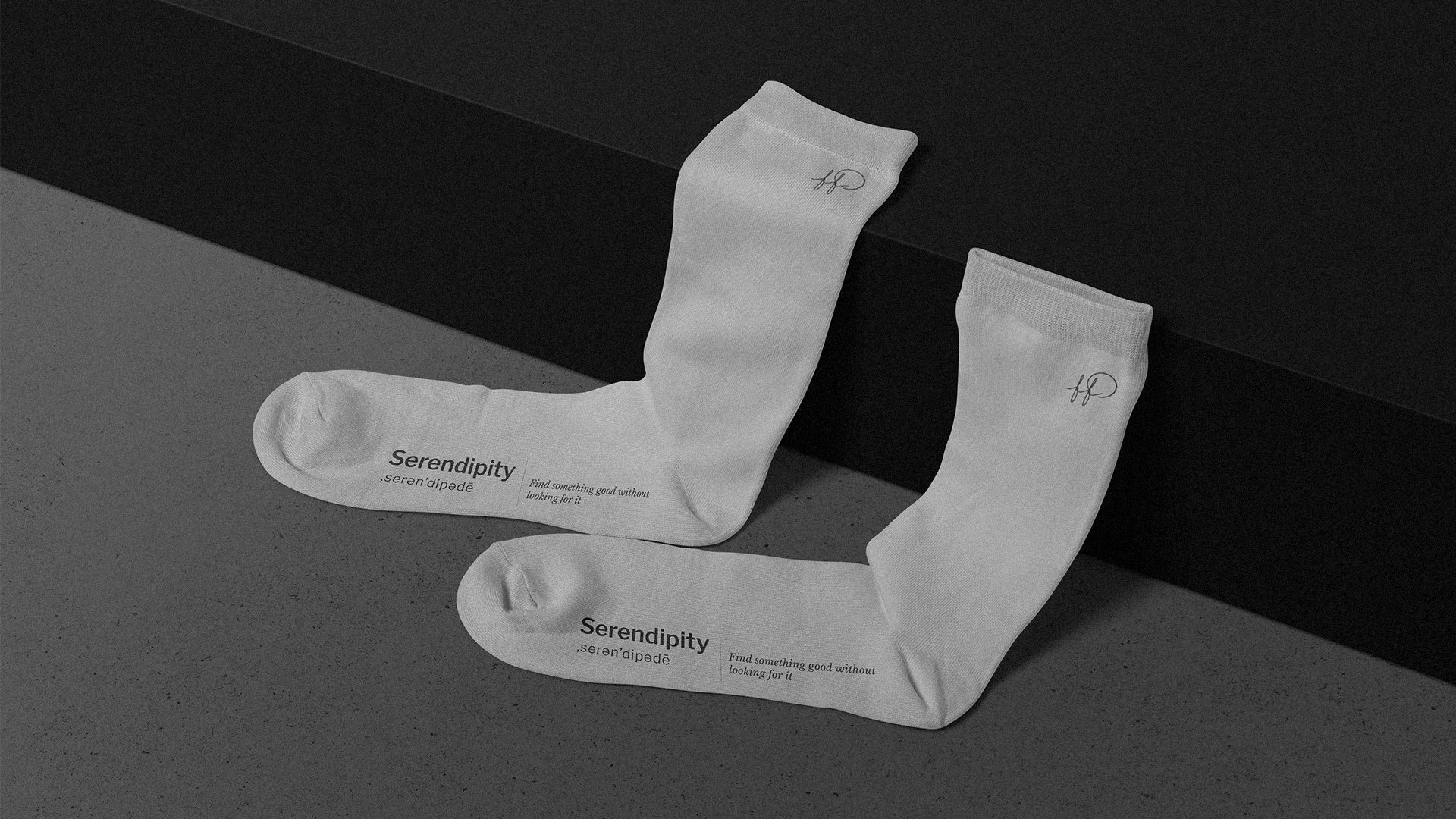 Socks grey product_GIAFFER.jpg