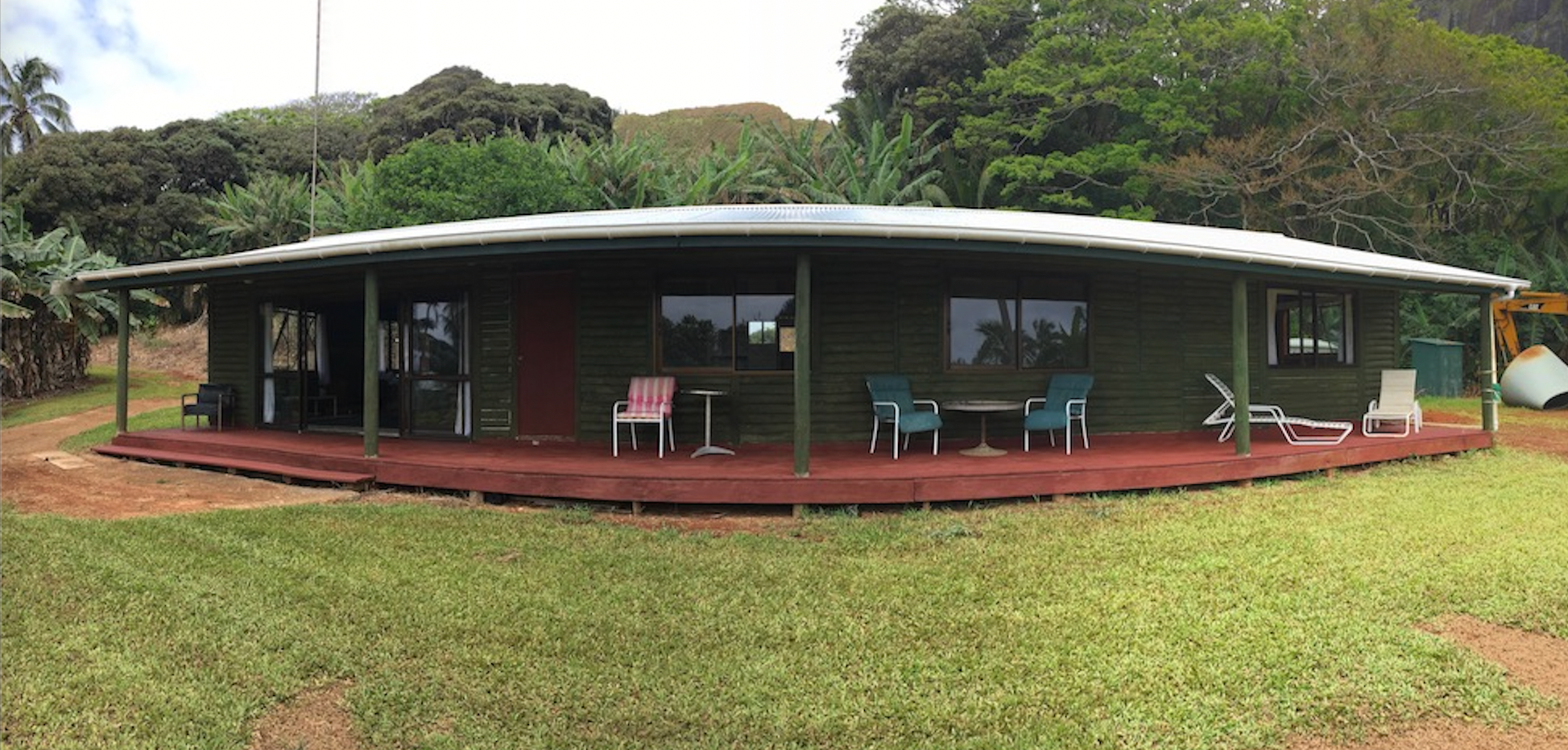 Stay with Tania Christian at The Pitcairn Log House