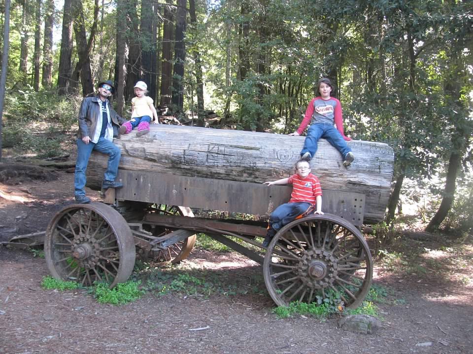 The Blessed Ohana- Justin and the kids in the Redwoods, California