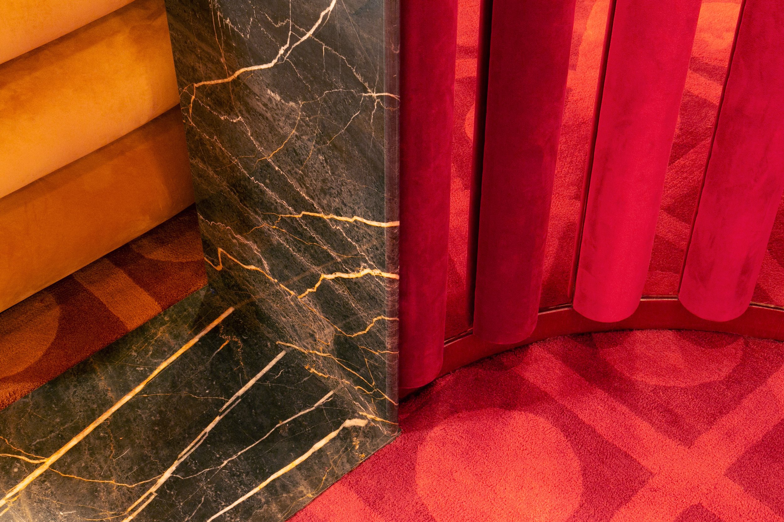 spectra-stone-Langans Threshold and Reveal Port Laurent Close Up.jpg