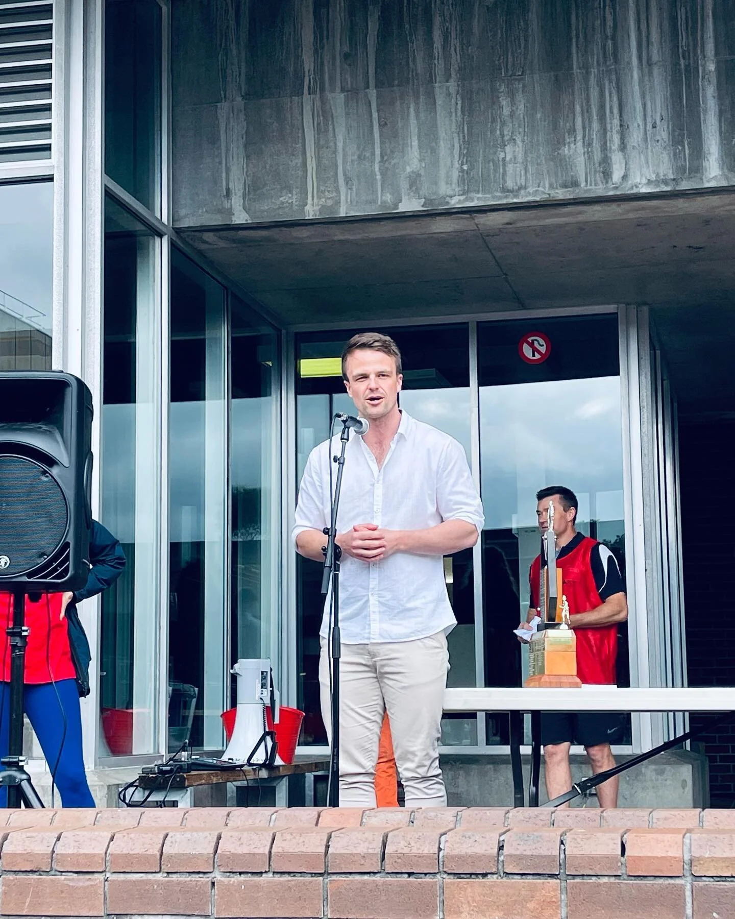 It was a pleasure to speak to @hobartcollegetasmania about the @redcrossau Mates Program.

It would shock you how many people in your local community live isolated due to mental illness. These are people with their own hopes and dreams and so much to