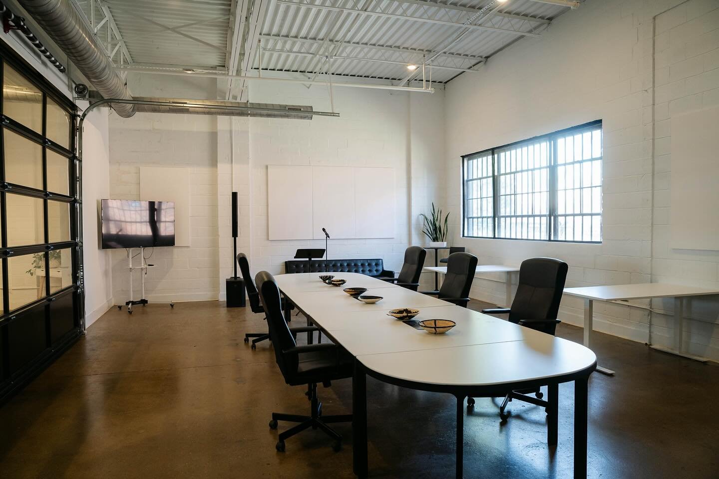 We have rental space available for your important business meetings or team-building get togethers. Go to our website or contact us for more info.

#coalescencecoffee