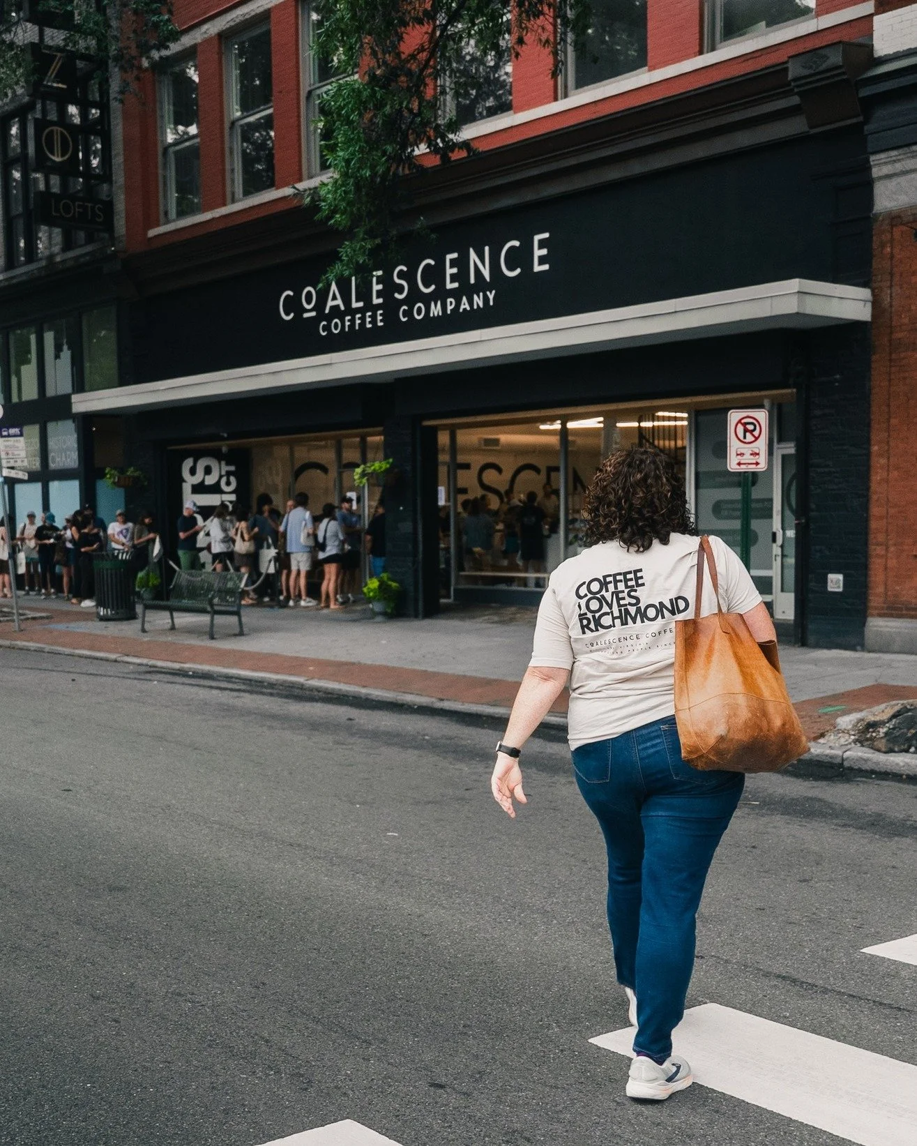 Morning! Grab a coffee or two on your way to work. Both Norfolk and Richmond locations open 7am-5pm Monday-Saturday. We are still blown away at how y'all have welcomed us to the Richmond community! 

#Coffee #coffeeshop #richmond #norfolk