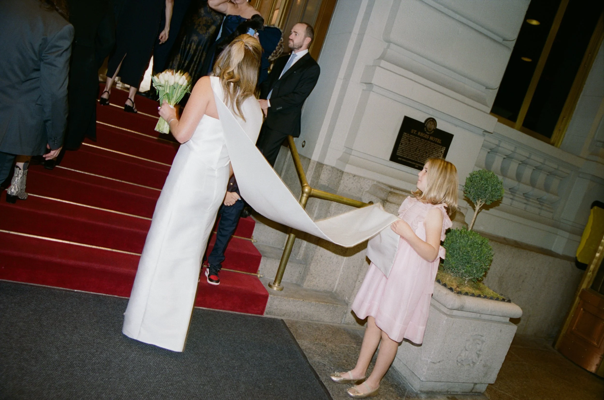 Sally&Peter - TianaMichelePhoto-33.jpg