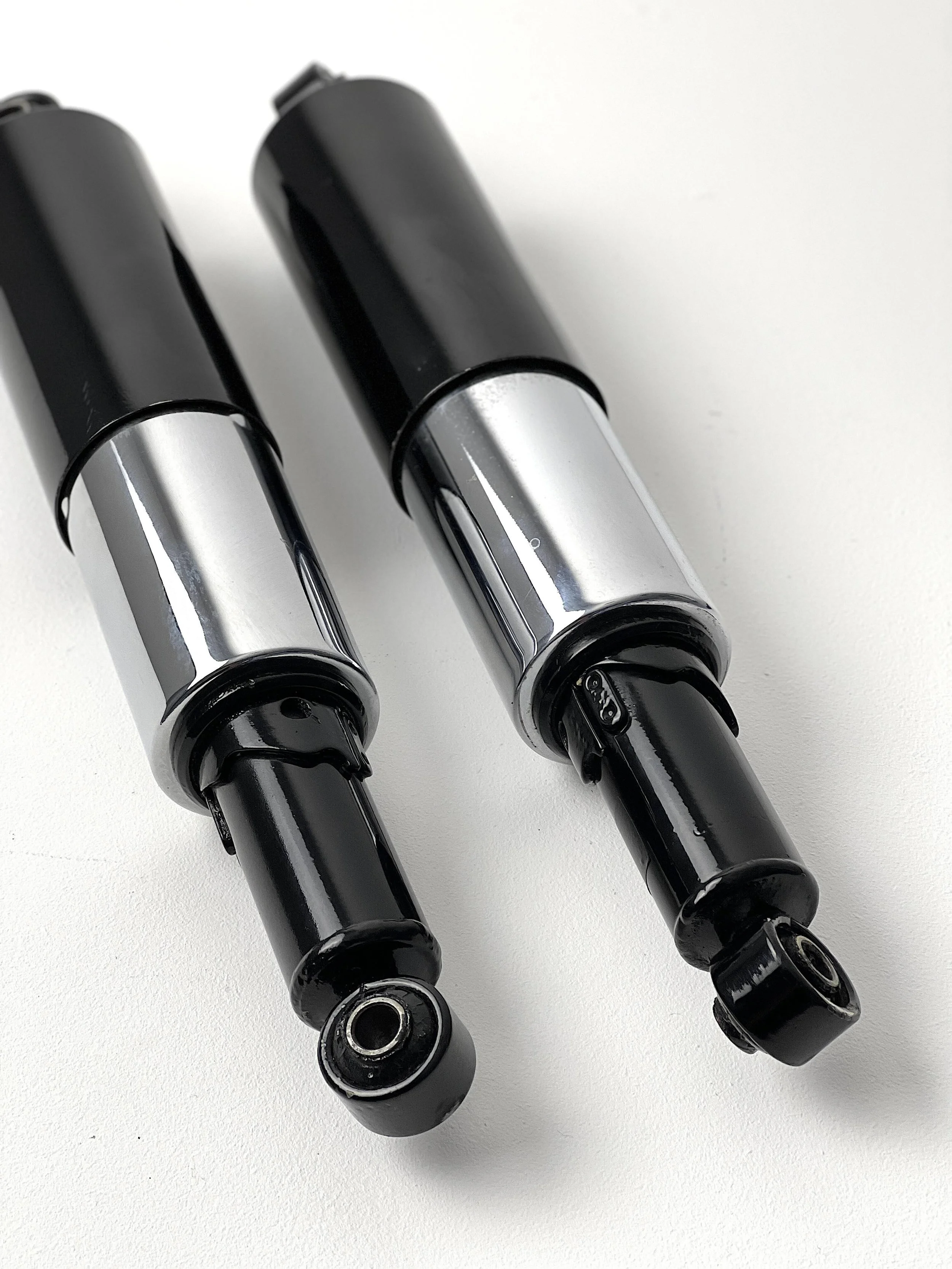 REAR SHOCKS 3.jpg