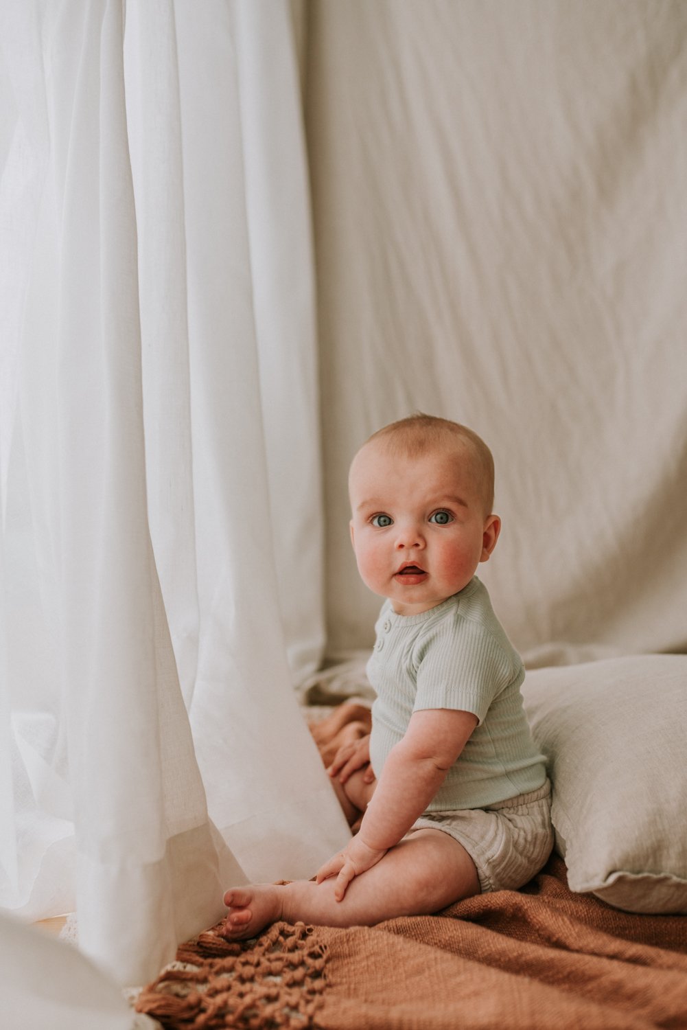 baby-first-year-photos-007.jpg