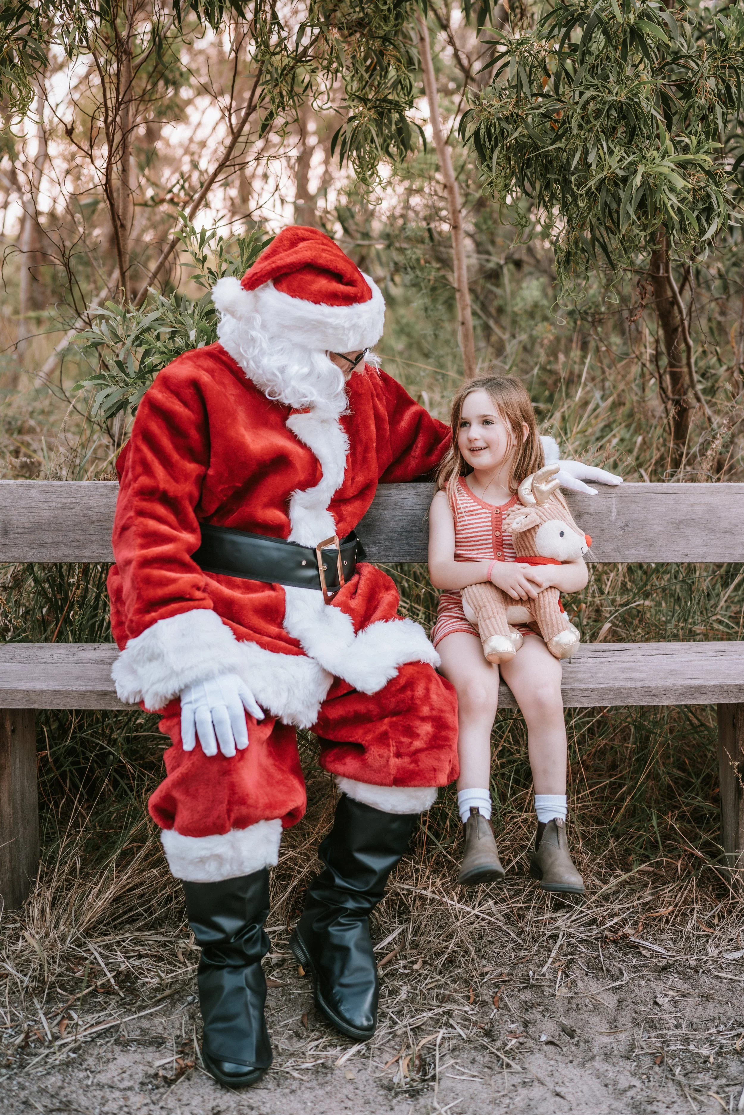 ocean-grove-sunset-family-session-santa.jpg