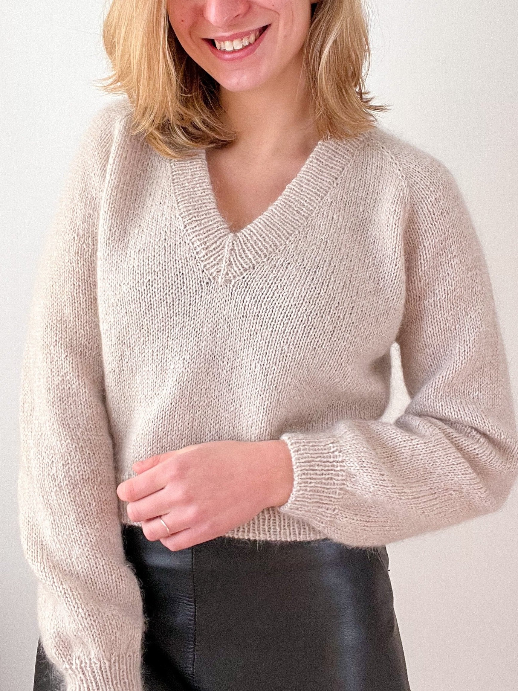 Semper Sweater V-Neck — The Knit Purl Girl