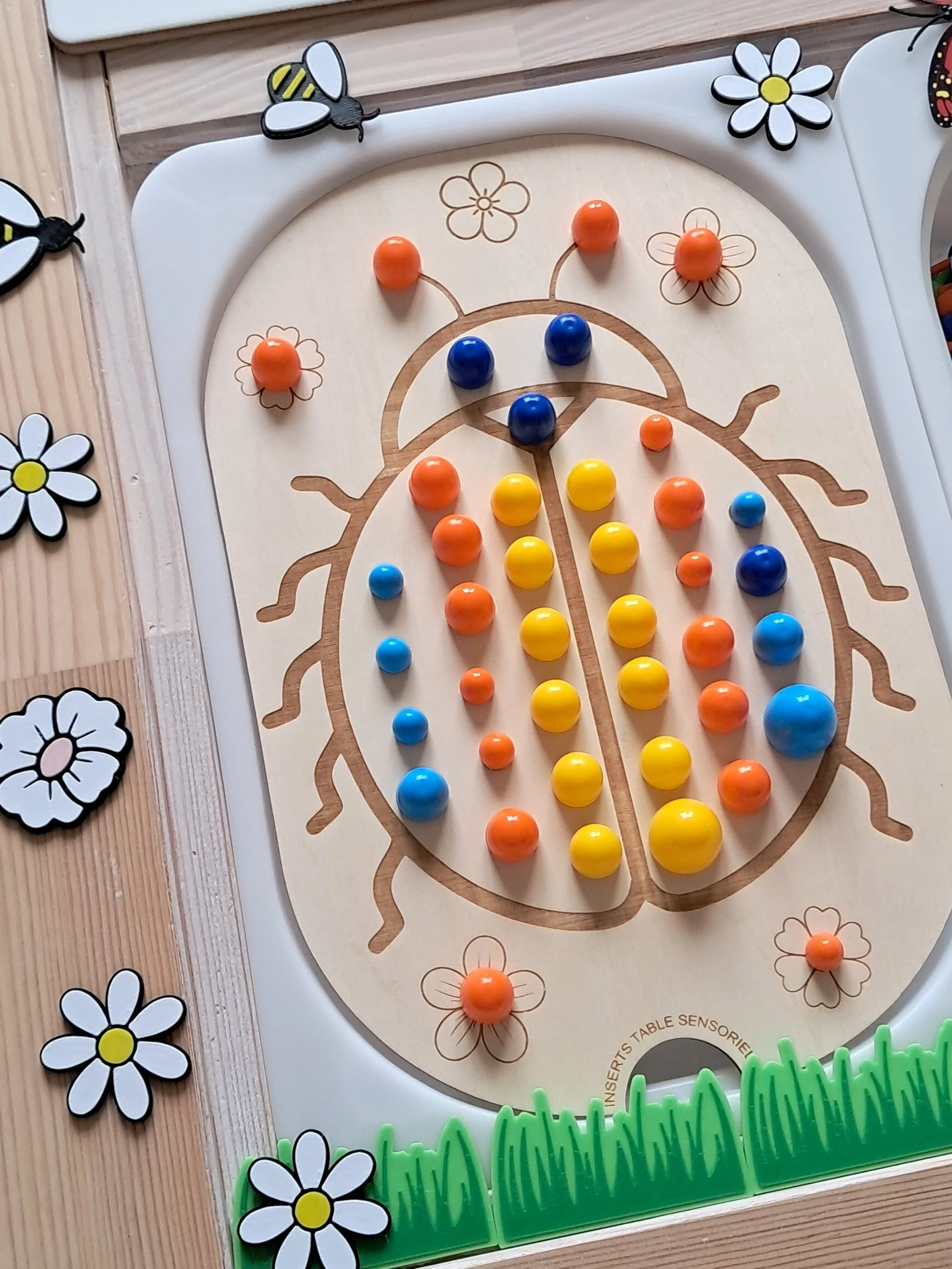 Petit insert trofast pegboard  La Coccinelle 🐞