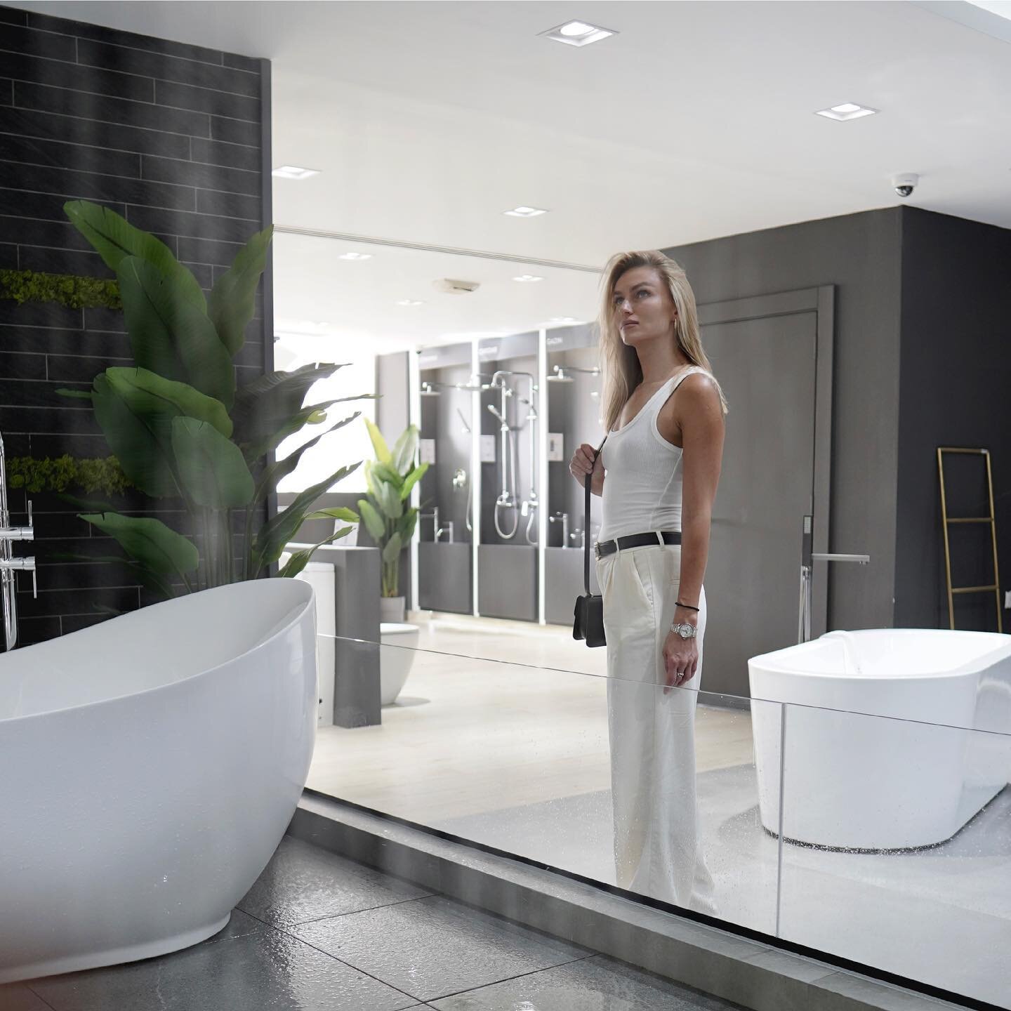 Get ready to immerse yourself in the lap of luxury at Elina Aqua ✨

Indulge in the ultimate pampering experience with our high-quality showers and exquisite selection of sanitary wares.

Visit us:
685 Sheikh Zayed Rd, Dubai, UAE
9am - 8pm
Mondays - S