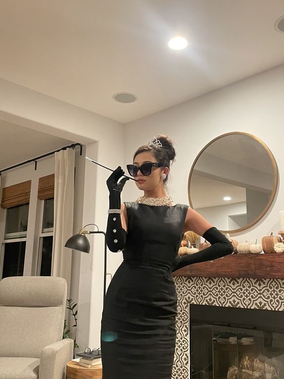 14 Easy DIY Black Dress Halloween Costumes — Weeno Social Party — free download