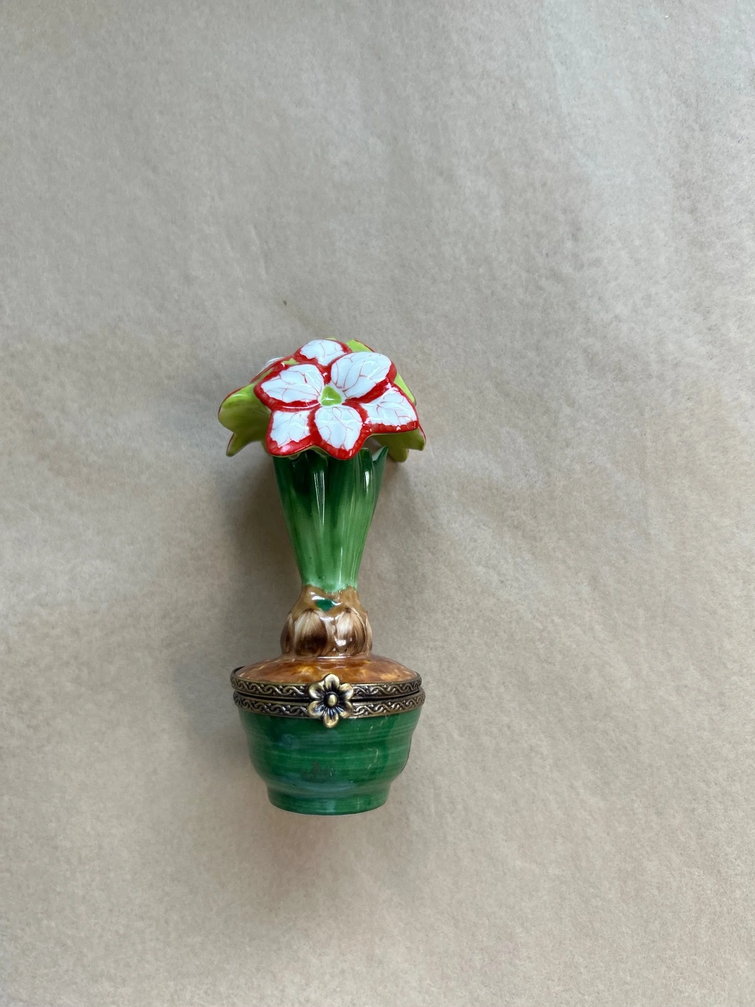 Limoges Amaryllis Trinket Box
