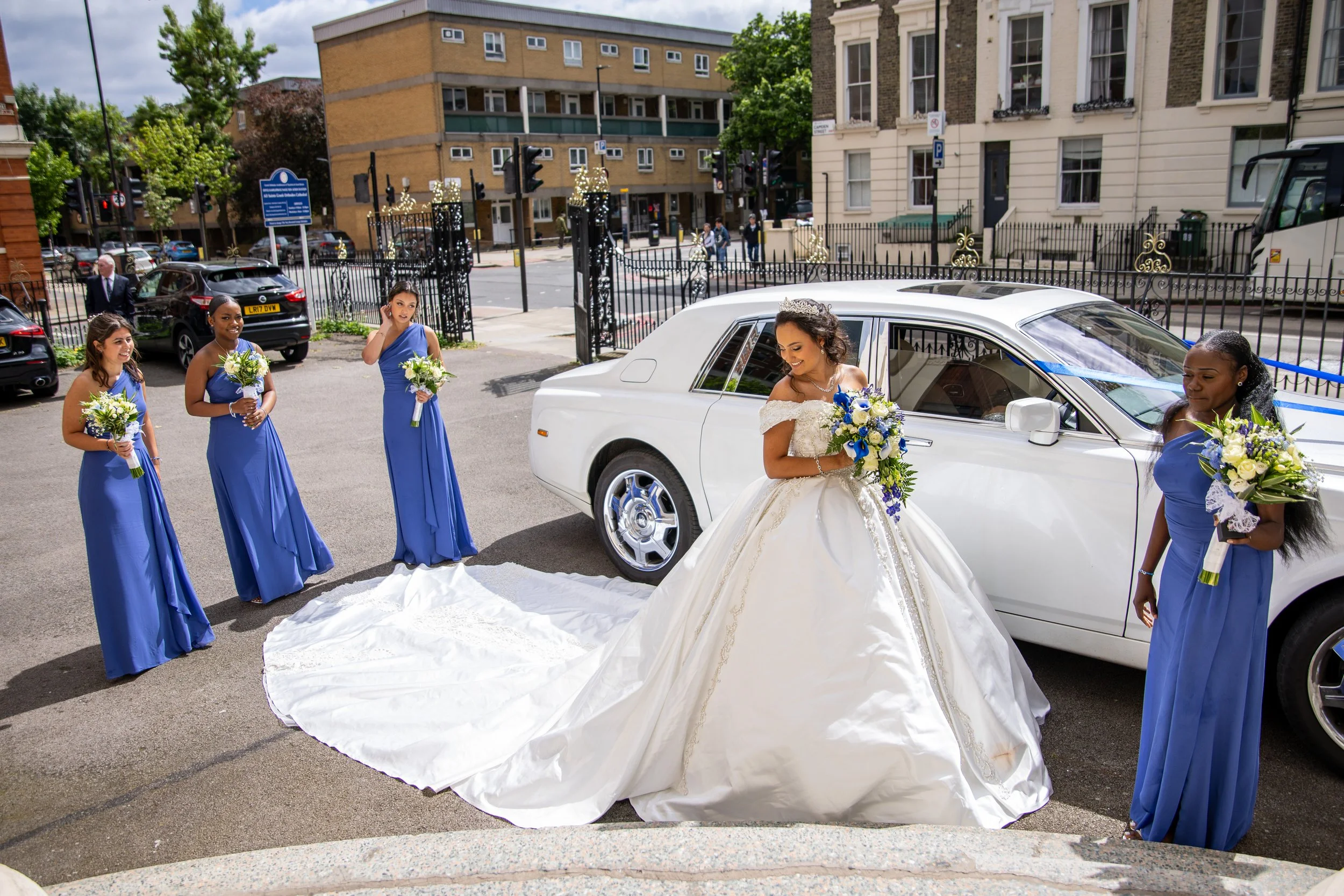 Documentary wedding photographer Luton