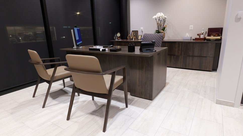 Select Auto Imports - Pic #7.jpg