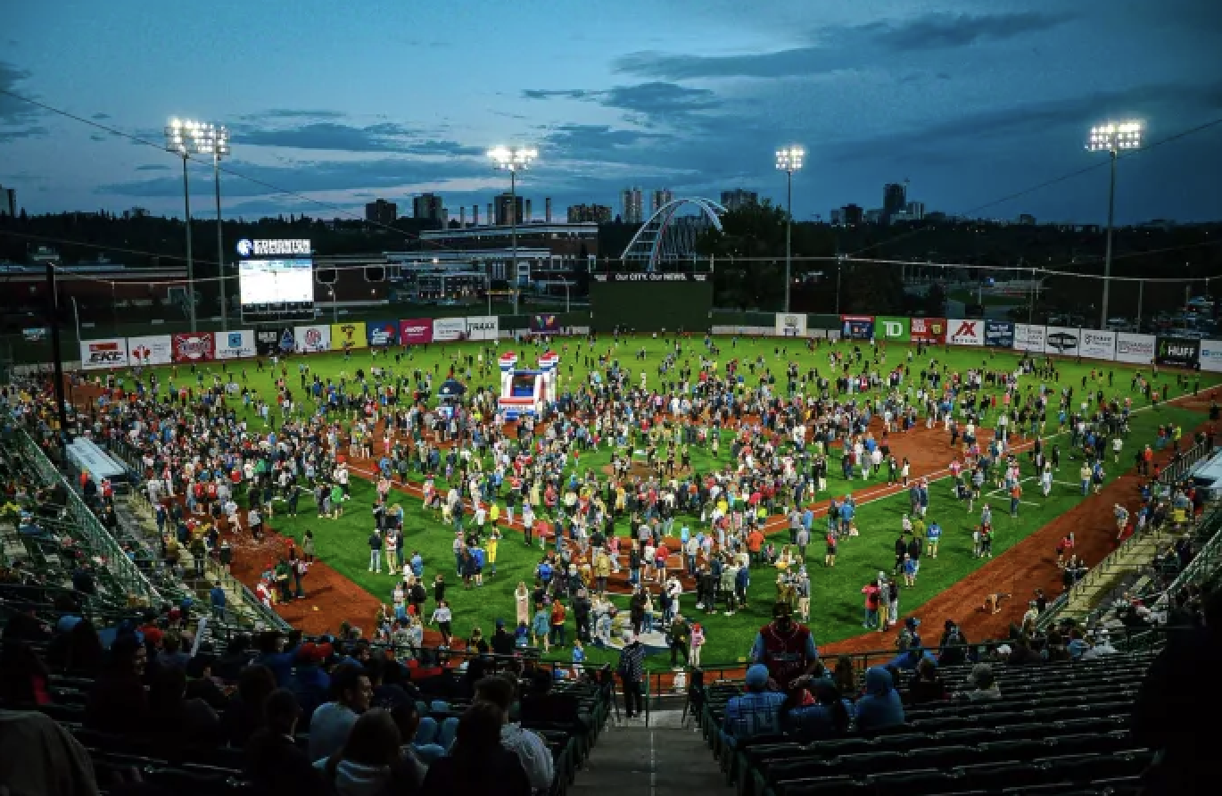 Edmonton Riverhawks Yee-haw Country Night vs. Port Angeles Lefties
