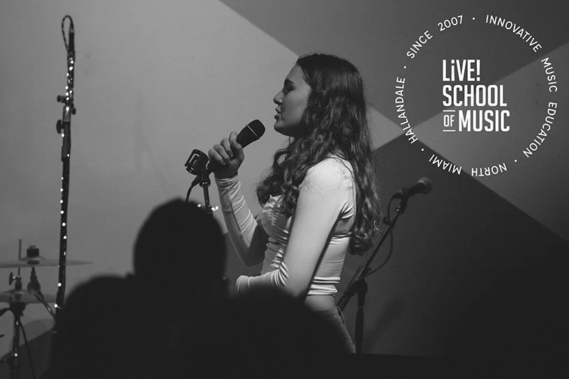 Singer Show IMG_1251 copy.jpg