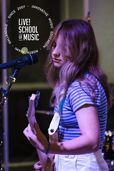 Singer guitar player music school IMG_1196 copy.jpg