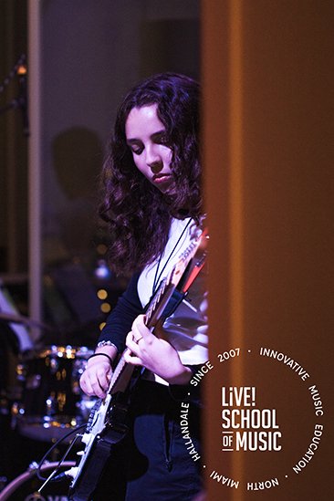 Guitar student at live IMG_1315 copy.jpg