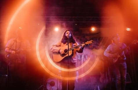 Live Music with WILL EASTER