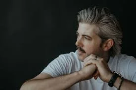 Live Music with Dan Hubbard