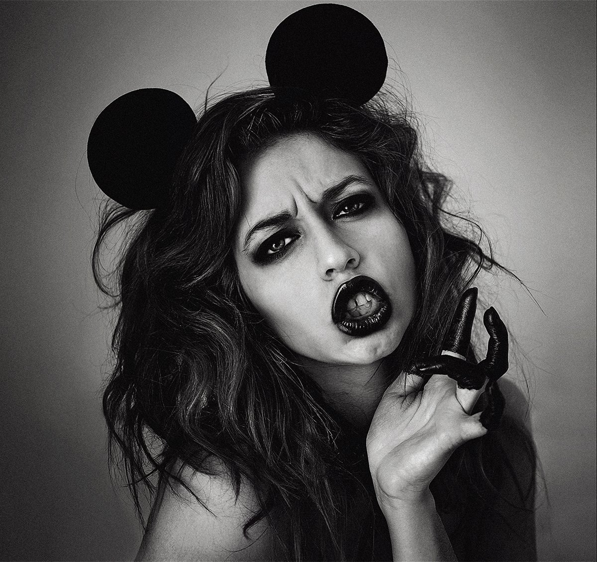 evil-mouse-low.jpg