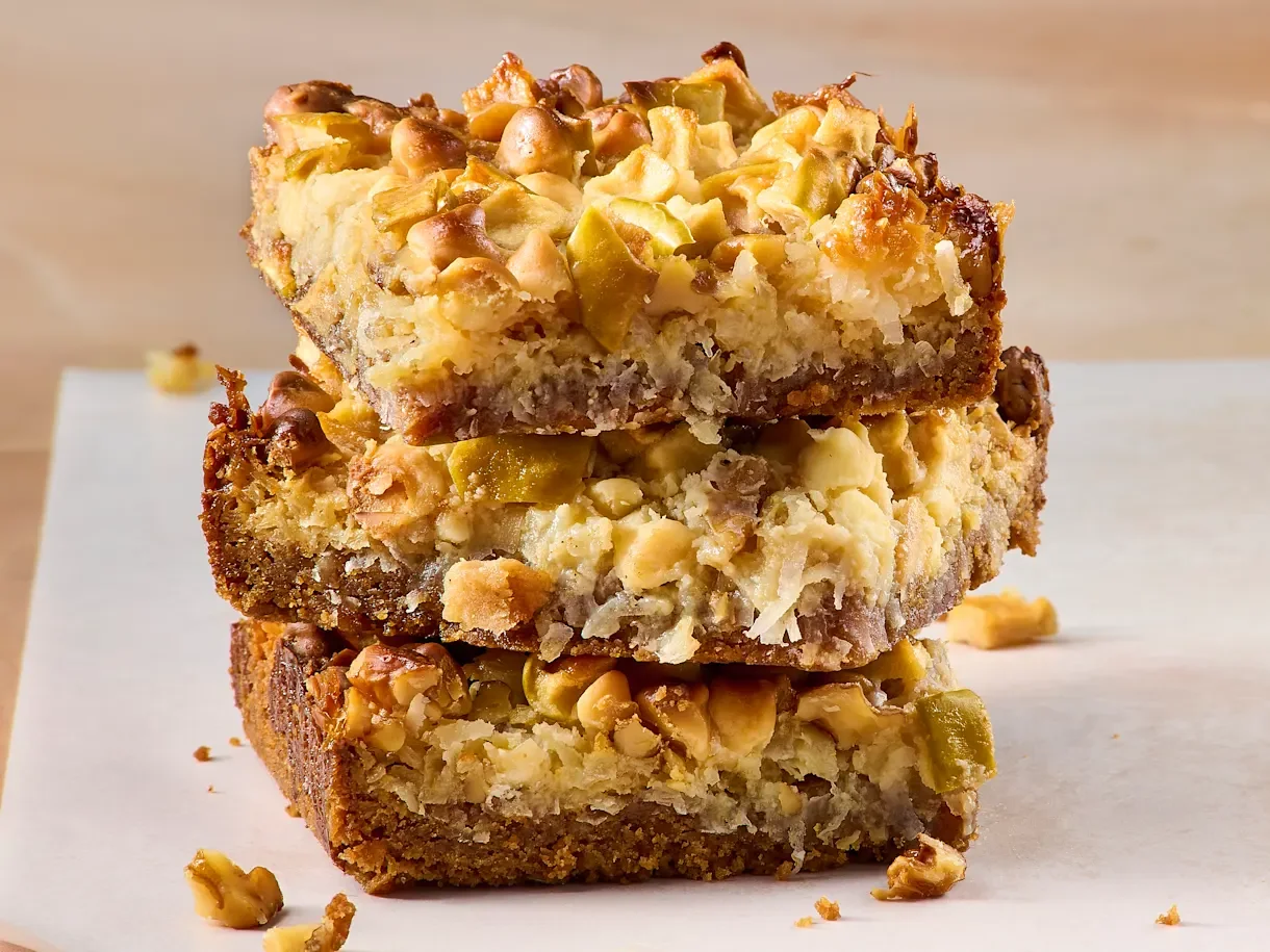 Caramel Apple Magic Bars