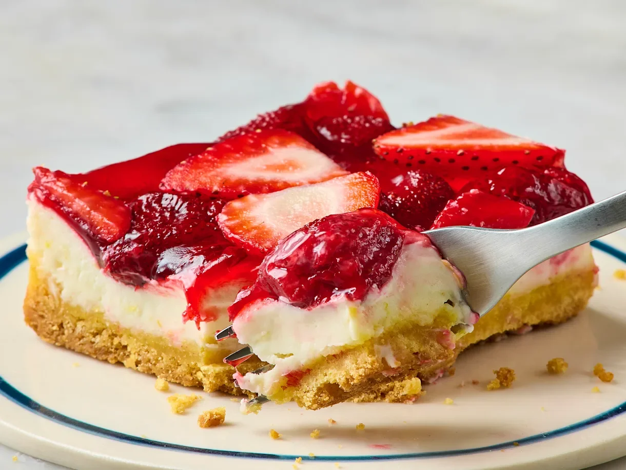 Strawberry Cheesecake Dump Cake