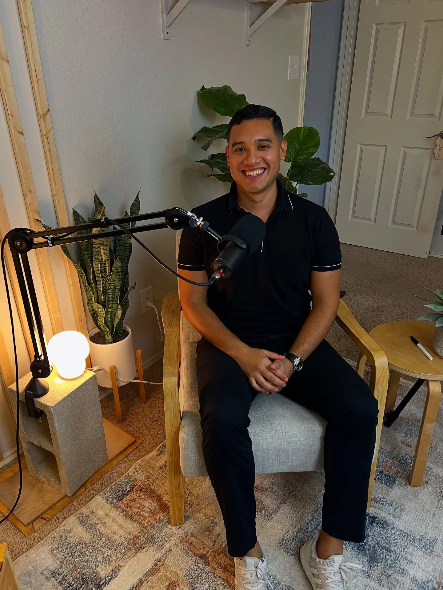 Today we celebrate the one who started it all, our founder Jon Otero 🙌

Your vision turned a dream into a movement, and every podcast episode, every connection, and every story shared from our guests around the world is a reflection of that. 

&iexc