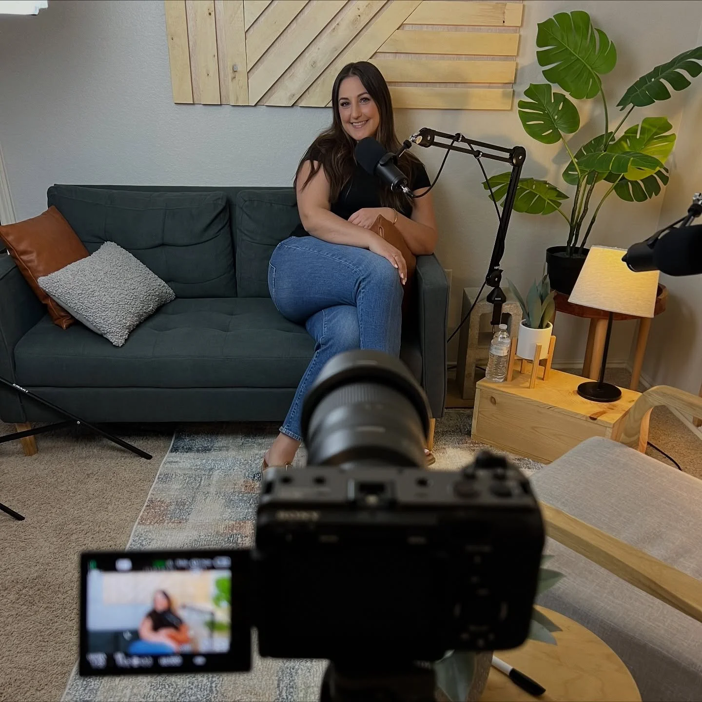 Happy Birthday to @globetrotterspodcast co-host and group experience leader @somewhere_else_with_chels !!! May you have the happiest of birthdays!!!