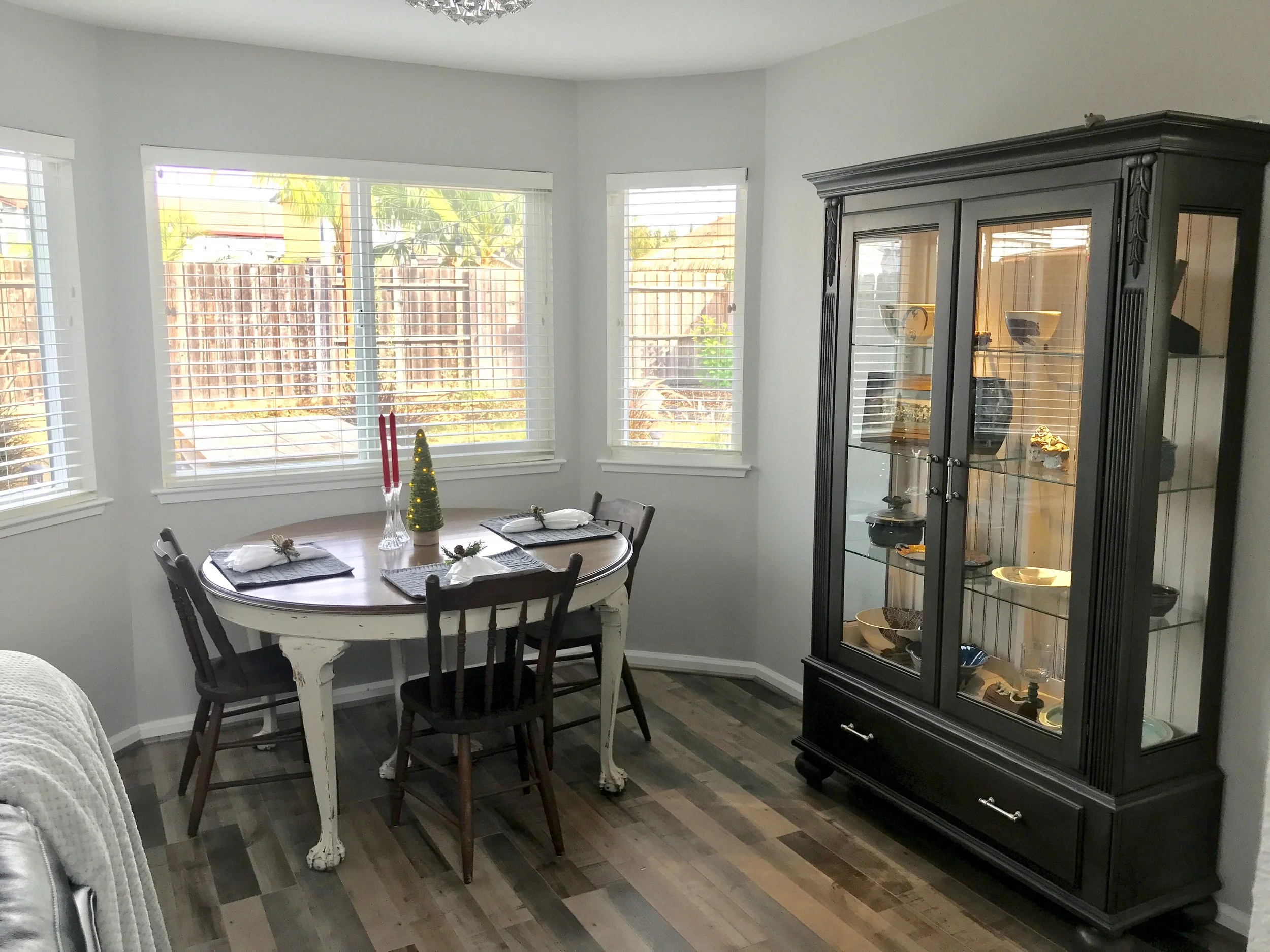 DiningRoom.jpg