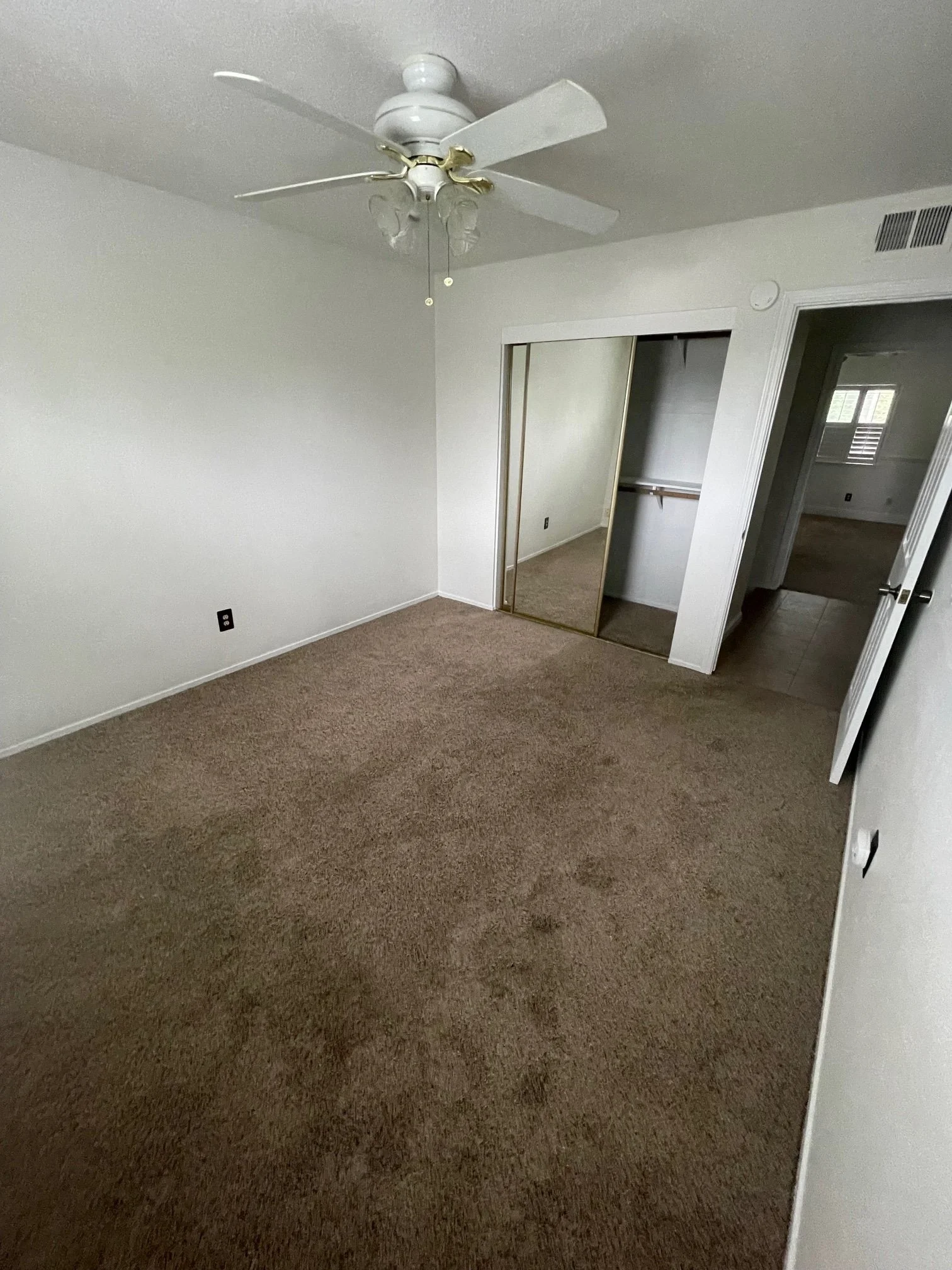 Bedroom right side.jpeg