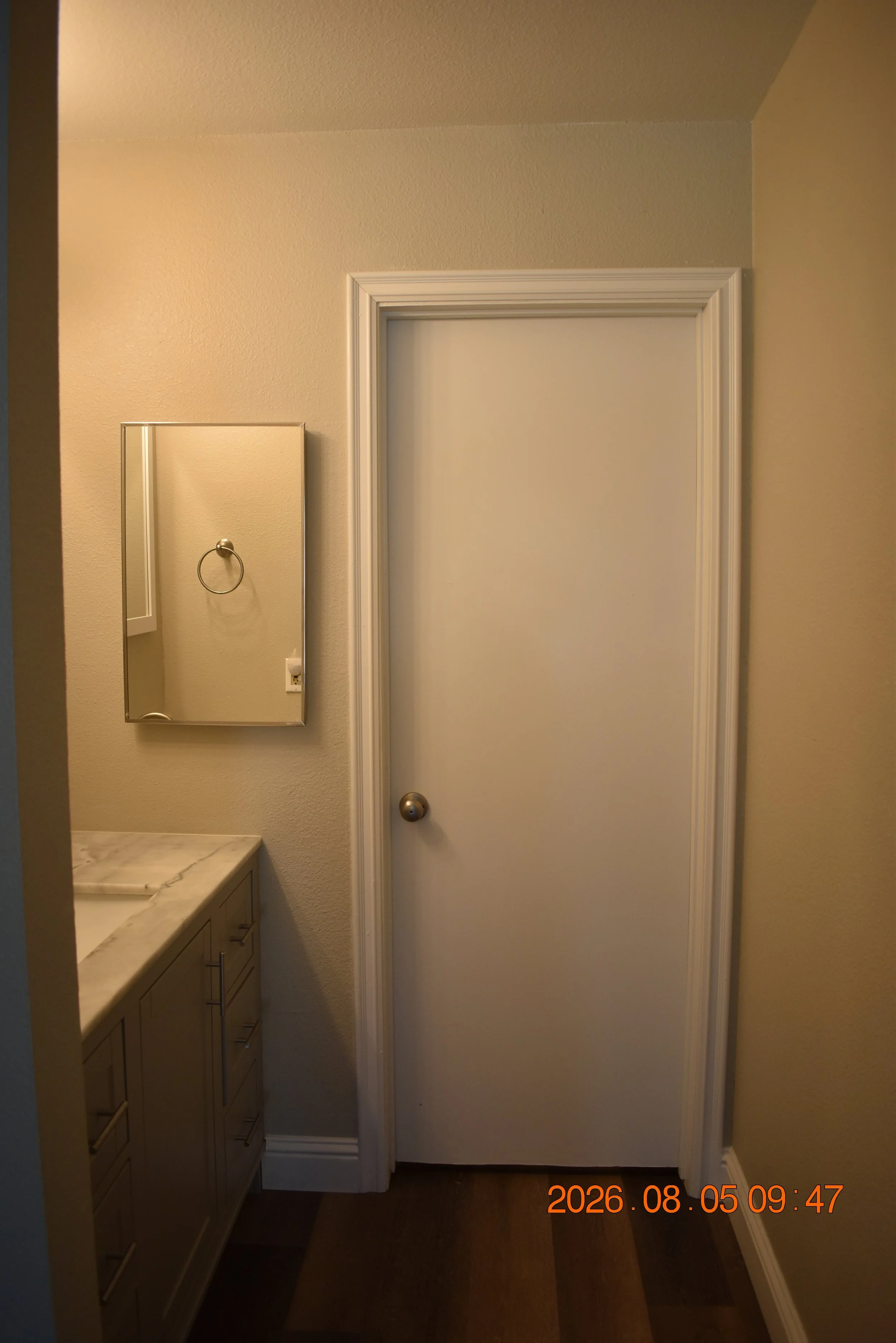 16. Master bathroom.JPG