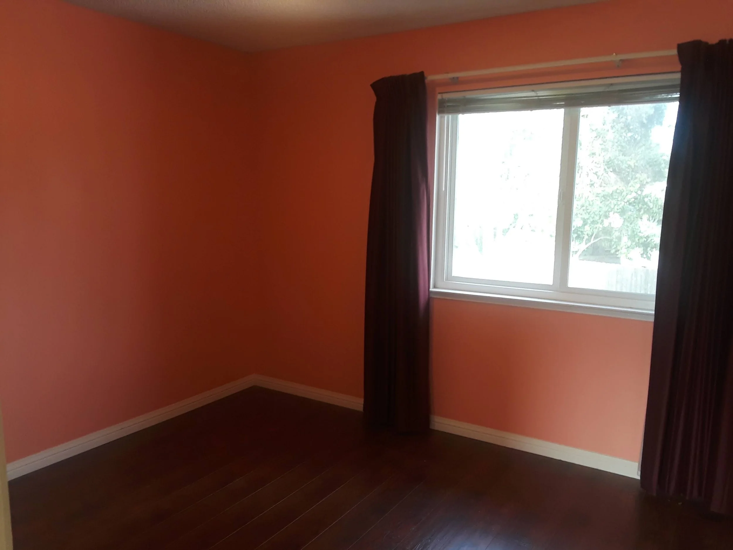 Pic53NERoom-2 copy.jpg