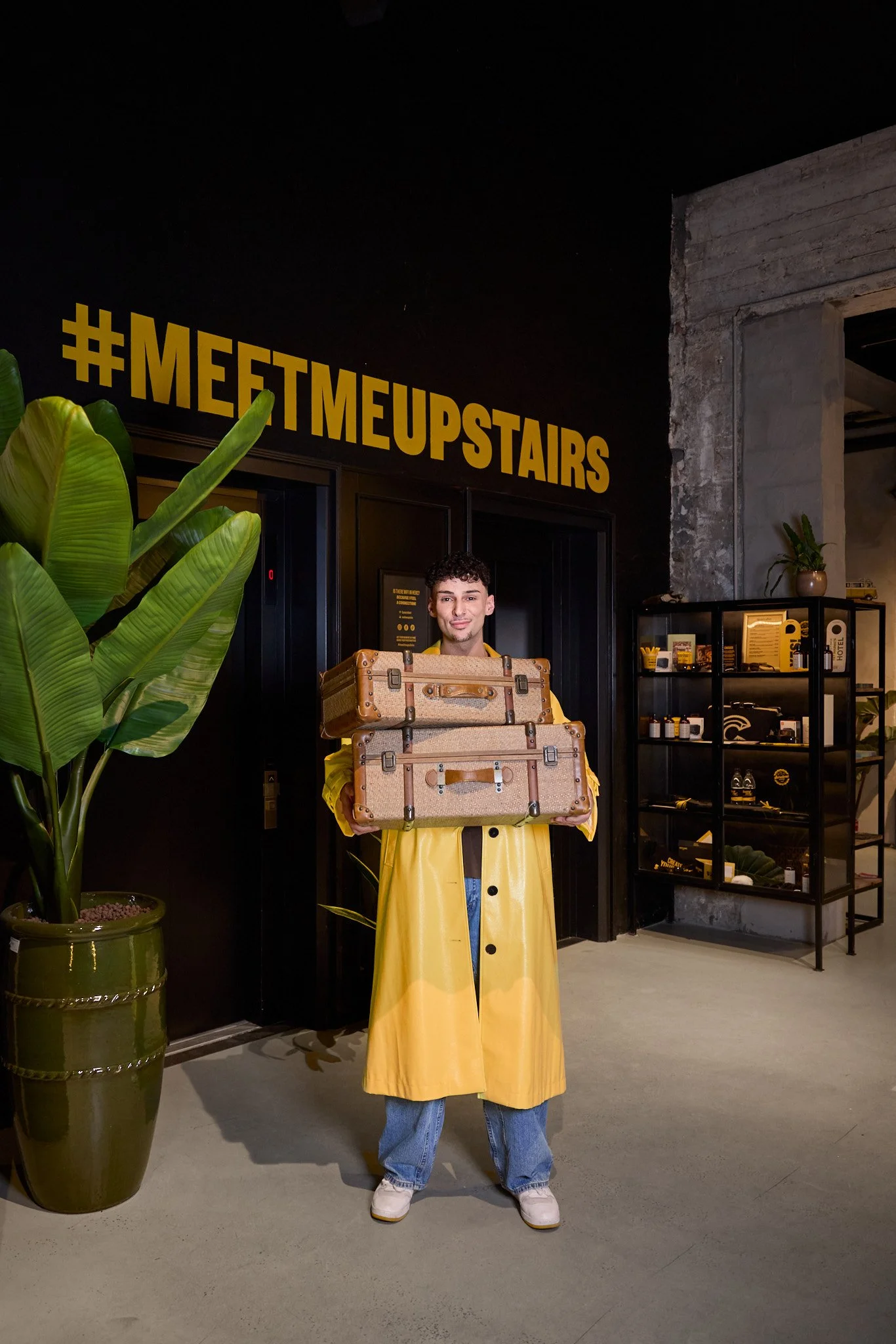 Upstairs_inkom_ 7.jpg