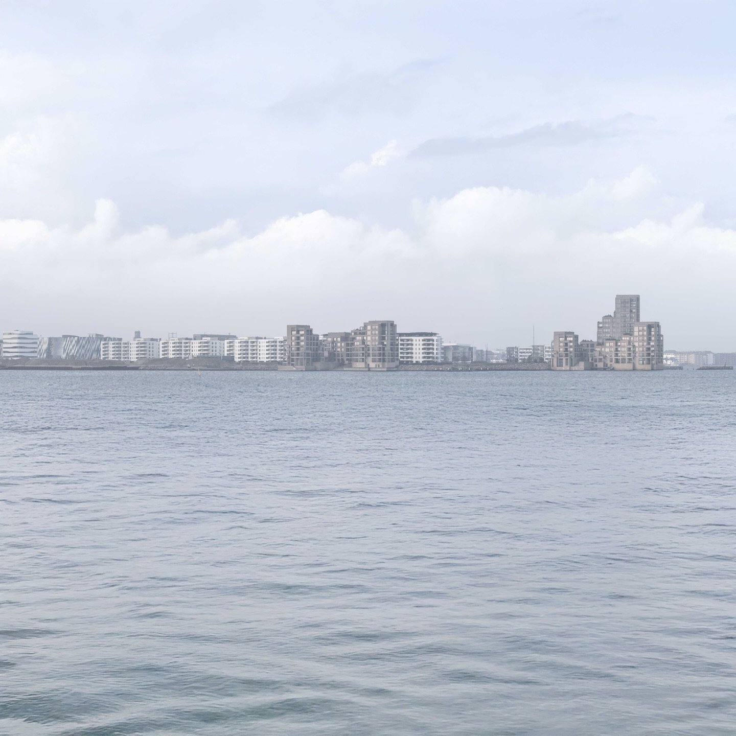 Where the &Oslash;resund meets contemporary living, time slows to the rhythm of soft waves and Nordic light. Tuborg Strandeng emerged from industrial heritage, transforming the former brewery grounds into sculptural architecture designed by Lundgaard