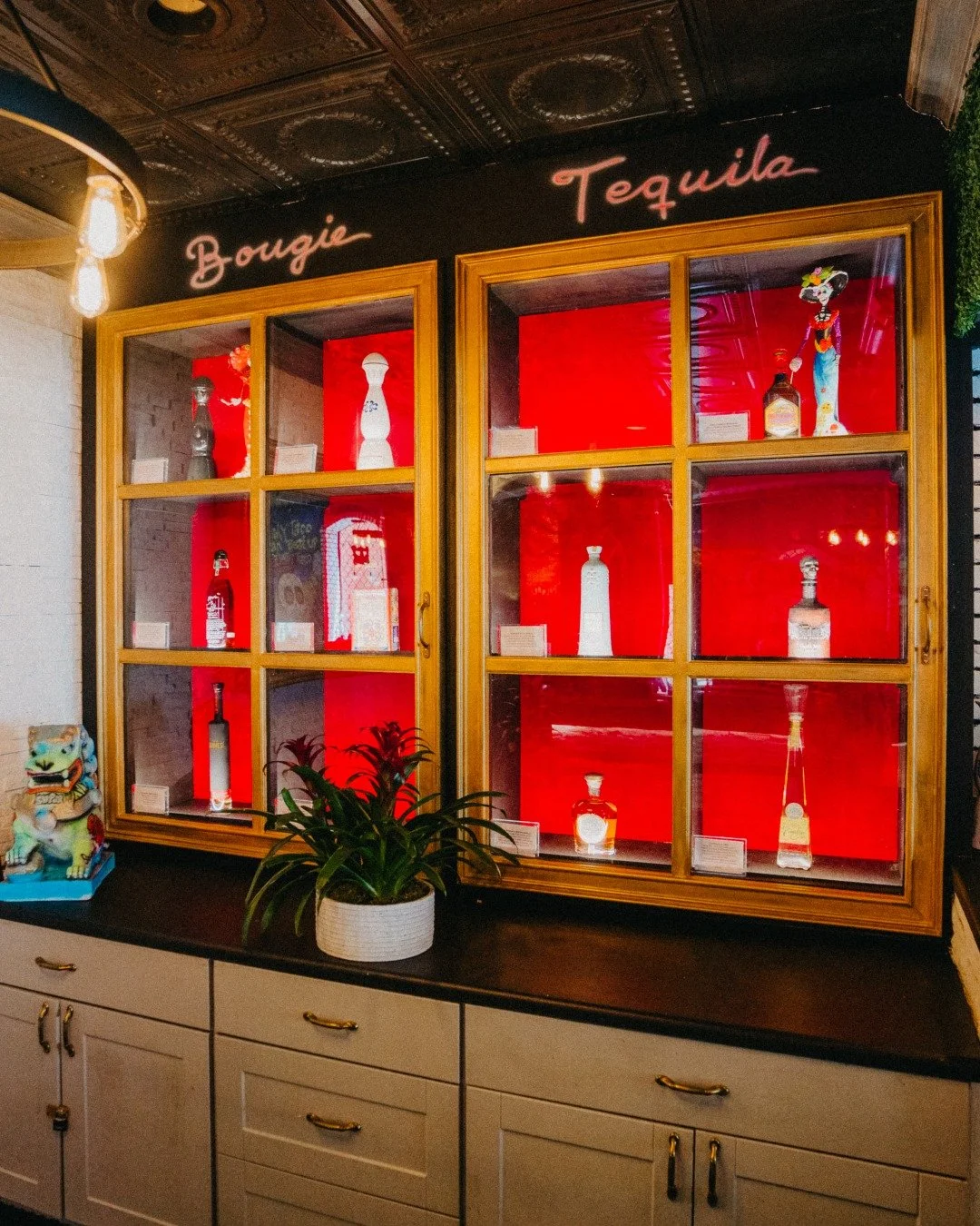 Wednesdays are for sipping the good stuff.
Go bougie, drink smarter, and enjoy 25% off all bougie tequilas.