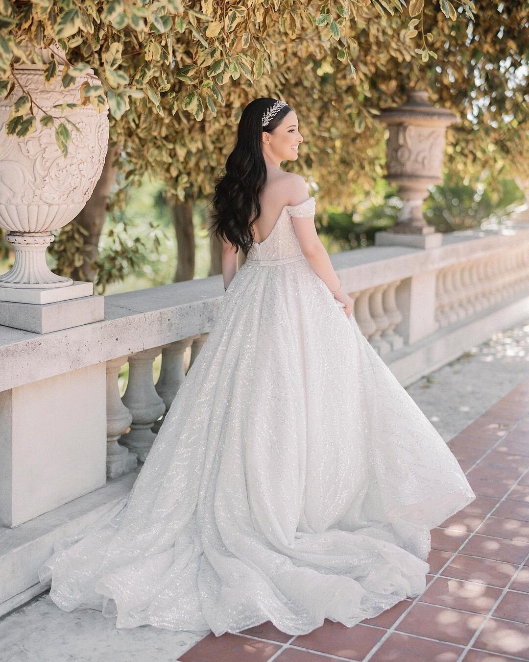 Radiant beauty and a glow that can't be denied. The bride is glowing in her Mayana Bridals dress. ✨ Find &ldquo;The One&quot; at MayanaBridals.com

Captured by: @renezadoriphotography

Appointments: MayanaBridals.com/Contact

info@mayanabridals.com
(