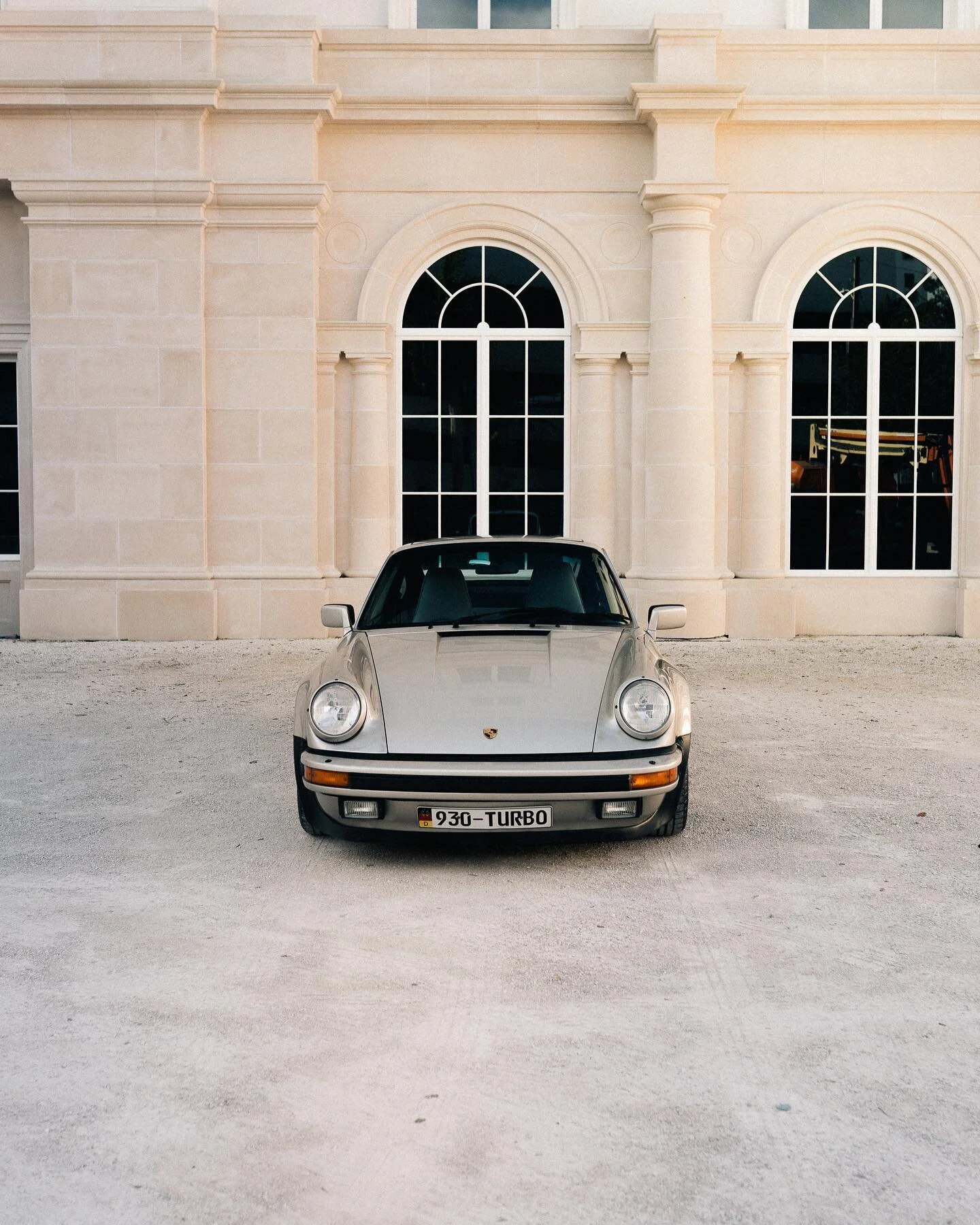 Had to fast travel really quick to europe for this location. Definitely was worth it! 

#automotive #carphotography #porsche #porscheclub #porsche930 #930turbo #964 #aircooled #vintageporsche #filmphotography #carlifestyle