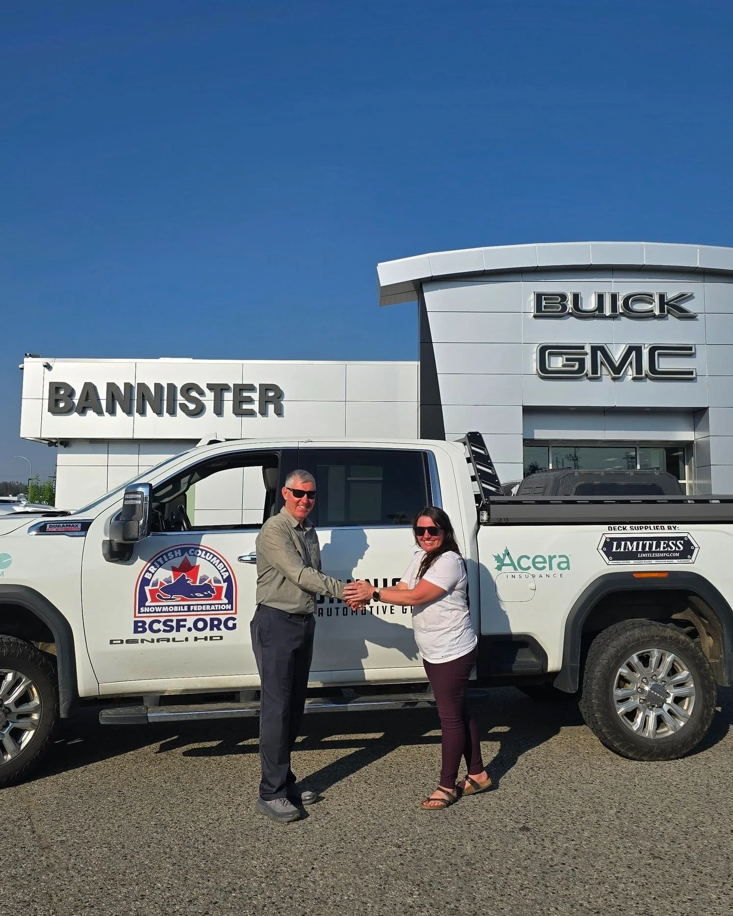 A big thank you to Brian and the team at @bannisterautomotivegroup  and @limitlessmfg  for outfitting the BCSF truck with a Limitless LV3 sled deck.

The LV3 is one of those pieces of equipment that makes life easier for us to do our job. We&rsquo;re