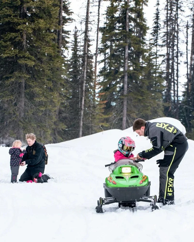 ❤️ Snowarama in Action &mdash; Kamloops Snowmobile Association

Since 1978, BC snowmobile clubs have supported children and youth with disabilities through Snowarama, raising an incredible $4,627,500 for @eastersealsbcy .

Last month, the @kamloopssn