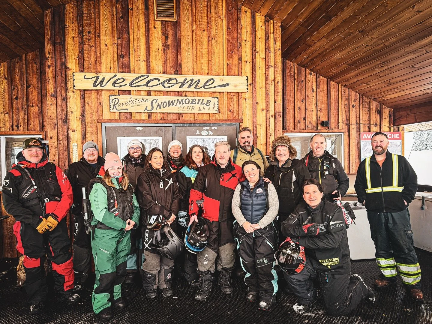 BC Snowmobile Federation and Revelstoke Snowmobile Club Host MLAs for On-Snow Experience