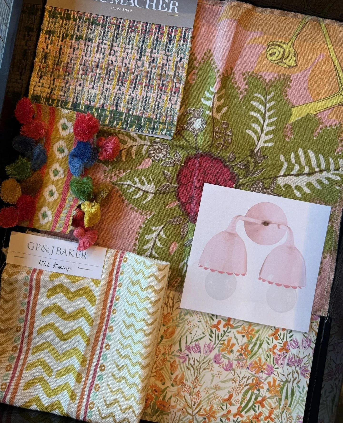 A space designed with joy at the forefront.⁠
⁠
Playful trim details and a spirited Kit Kemp fabric by @gpjbaker bring personality and charm, while thoughtful layering ensures the room feels balanced and enduring. It&rsquo;s whimsical without being fl