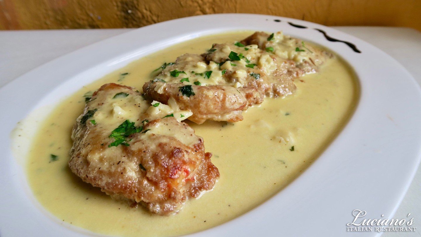 Our Shrimp Casalinga is one of Luciano's most loved, signature dishes - Breaded jumbo shrimp butterflied and saut&eacute;ed with a lemon garlic cream sauce. Enjoy!